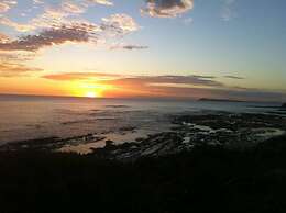 Killy Views Stunning Waterfront Pet Friendly Fireplace Free EV Charger