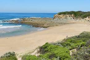 Killy Views Stunning Waterfront Pet Friendly Fireplace Free EV Charger