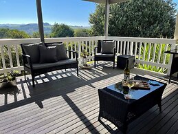 Killarney Coastal Country Retreat Spa Pet Friendly Fireplace