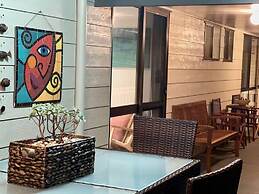 Killarney Coastal Country Retreat Spa Pet Friendly Fireplace