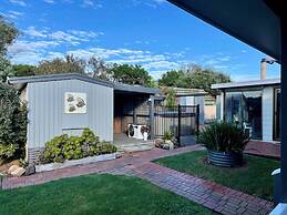 Killarney Coastal Country Retreat Spa Pet Friendly Fireplace