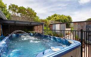 Killarney Coastal Country Retreat Spa Pet Friendly Fireplace