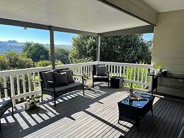 Killarney Coastal Country Retreat Spa Pet Friendly Fireplace