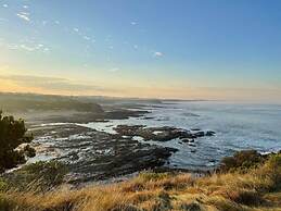 Killarney Coastal Country Retreat Spa Pet Friendly Fireplace