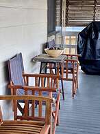 Killarney Coastal Country Retreat Spa Pet Friendly Fireplace