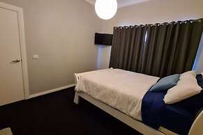 Colours By The Sea Wheelchair Pet-friendly Waterfront Retreat Fireplac