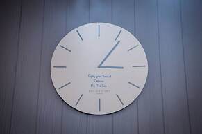 Colours By The Sea Wheelchair Pet-friendly Waterfront Retreat Fireplac