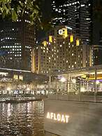 Morgan Place Central Melbourne CBD Apartment on Flinders Lane Late Che