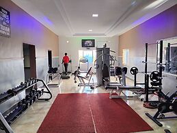 Steffan Hotel and Suites