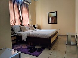 Steffan Hotel and Suites