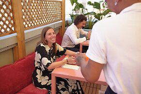 Moderno Hotel- Adult Only
