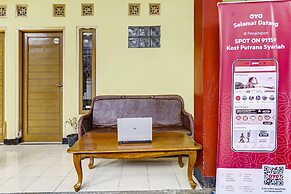 OYO 91298 Rumah Cantik Homestay Syariah