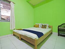 SPOT ON 91543 Pondok Denki 11