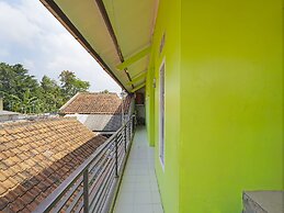 SPOT ON 91545 Pondok Mukti Syariah