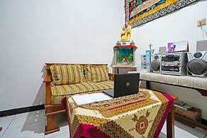 SPOT ON 91723 Sony Homestay Syariah