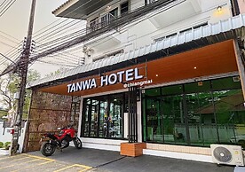 Tanwa Hotel