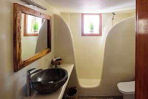 Terra Blanca Suites