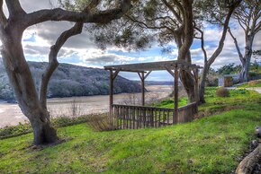 The Tower, 5 Corisande Manor