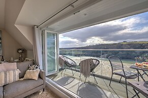 The Tower, 5 Corisande Manor