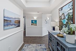 North Tower #801 4 Bedroom Condo by RedAwning