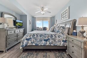 North Tower #801 4 Bedroom Condo by RedAwning