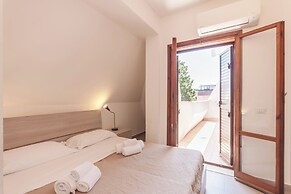 Baia Degli Dei Trilo Close To Taormina