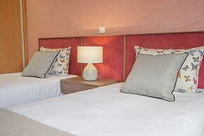 Dom Jose by Guestify