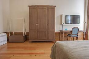 Dom Jose by Guestify