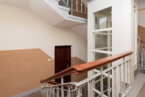 Długi Targ 25/27 M.11