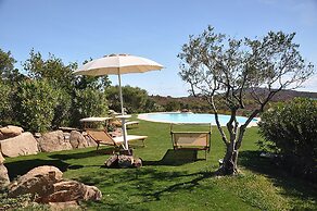 Villa Brandinchi Sea View Swimming Pool