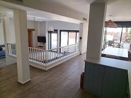 YalaRent Cliff side villa - private pool