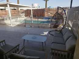 YalaRent Cliff side villa - private pool