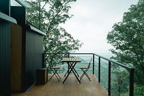 Bobocabin Coban Rondo Malang