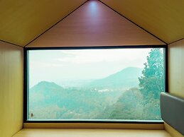 Bobocabin Coban Rondo Malang