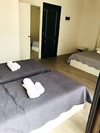 Hotel Gurya