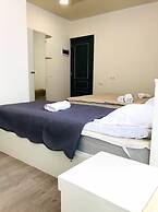 Hotel Gurya