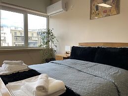 Cozy Apartment in Heart Athens Near Metro Fix 100m