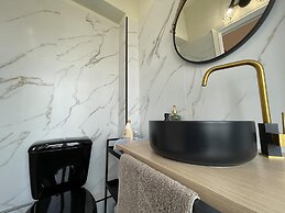 Cozy Apartment in Heart Athens Near Metro Fix 100m