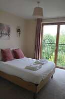 Comfy Duplex 2-bed Apartment in Milton Keynes