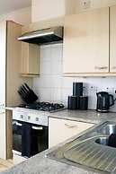 Comfy Duplex 2-bed Apartment in Milton Keynes