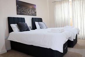 Comfy Duplex 2-bed Apartment in Milton Keynes