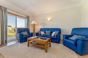 Lakeview Private Garden & Pool