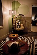 Luxury 2-Bedroom Condo Steps Away from the French Quarter