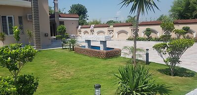 Entire 6-bed Garden Villa