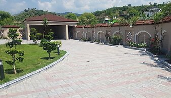 Entire 6-bed Garden Villa