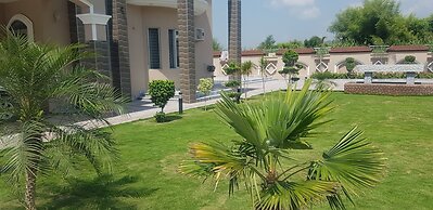 Entire 6-bed Garden Villa