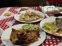 Pool and Beach Villa in Santana