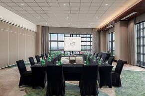 Whiz Luxe Hotel Spazio Surabaya