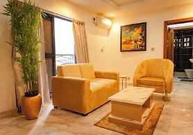 247 Luxury Apartment