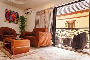 247 Luxury Apartment